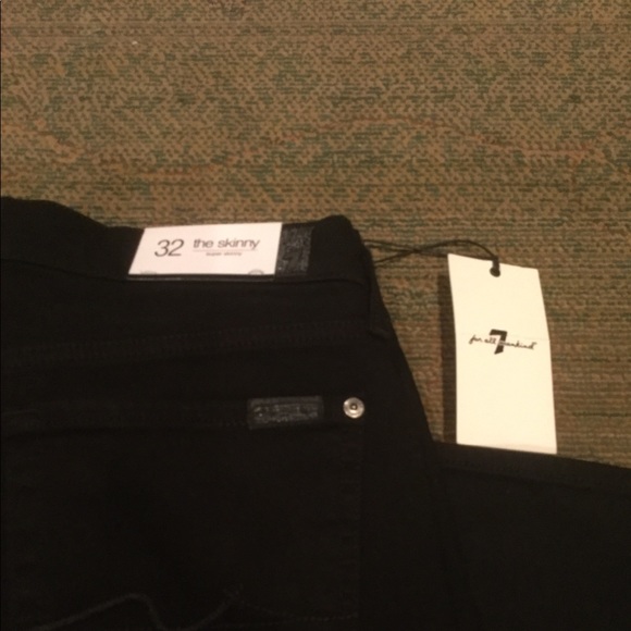 7 For All Mankind “The Skinny” jean.. - Picture 3 of 5